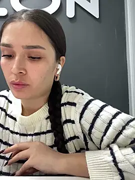 Snapshot of Sweet_Lollypop chatting on 01-22-25, 08:18 Sweet Lollypop online show from 01-22-25, 08:18