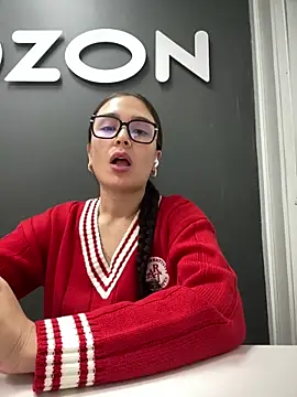 Snapshot of Sweet_Lollypop chatting on 01-23-25, 04:59 Sweet Lollypop online show from 01-23-25, 04:59