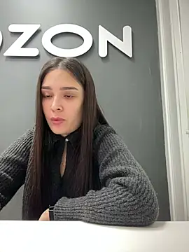 Snapshot of Sweet_Lollypop chatting on 02-11-25, 06:51 Sweet Lollypop online show from 02-11-25, 06:51