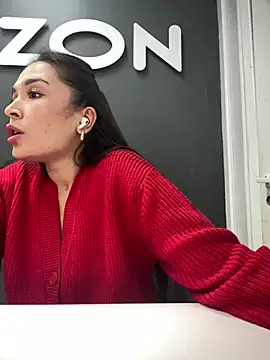 Snapshot of Sweet_Lollypop chatting on 03-03-25, 07:43 Sweet Lollypop online show from 03-03-25, 07:43