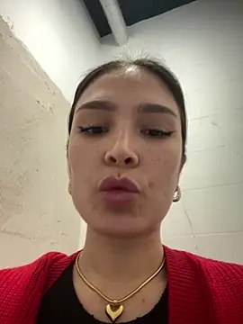 Snapshot of Sweet_Lollypop chatting on 03-04-25, 07:19 Sweet Lollypop online show from 03-04-25, 07:19