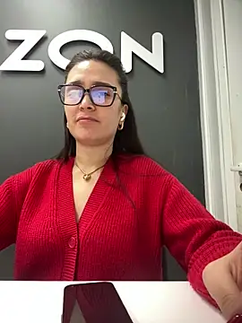 Snapshot of Sweet_Lollypop chatting on 03-11-25, 05:02 Sweet Lollypop online show from 03-11-25, 05:02