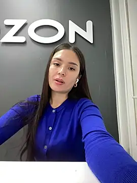 Snapshot of Sweet_Lollypop chatting on 03-19-25, 04:13 Sweet Lollypop online show from 03-19-25, 04:13