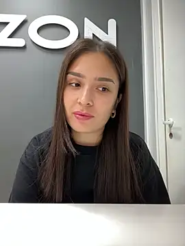 Snapshot of Sweet_Lollypop chatting on 09-11-25, 04:29 Sweet Lollypop online show from 09-11-25, 04:29