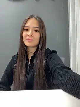 Snapshot of Sweet_Lollypop chatting on 10-02-25, 06:42 Sweet Lollypop online show from 10-02-25, 06:42