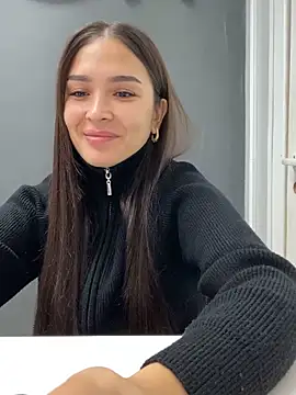 Snapshot of Sweet_Lollypop chatting on 10-05-25, 06:34 Sweet Lollypop online show from 10-05-25, 06:34