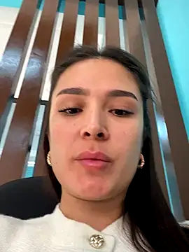 Snapshot of Sweet_Lollypop chatting on 11-24-25, 06:24 Sweet Lollypop online show from 11-24-25, 06:24