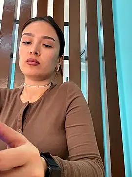 Snapshot of Sweet_Lollypop chatting on 11-26-25, 06:25 Sweet Lollypop online show from 11-26-25, 06:25