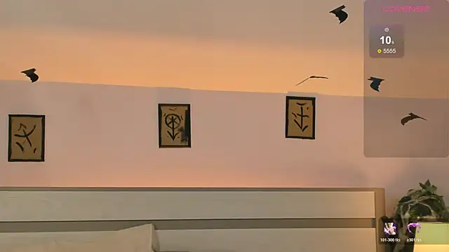 Phoenix Margo online show from 10-20-25, 03:40