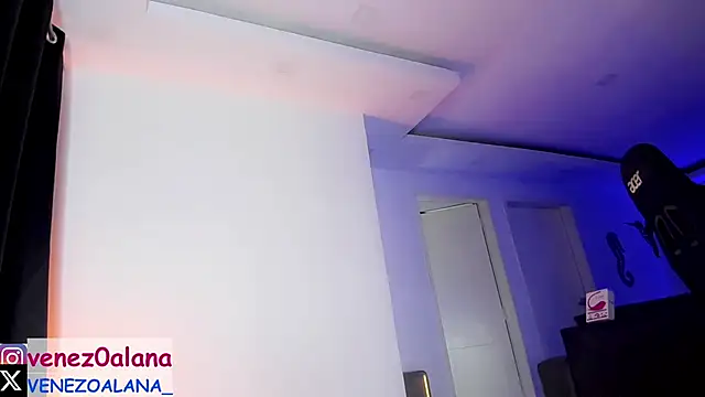 Snapshot of venezoalana_ chatting on 01-23-25, 01:41 venezoalana  online show from 01-23-25, 01:41