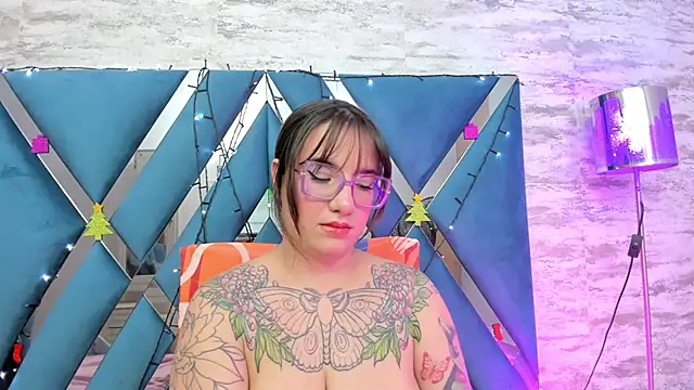 DEVA BLUE  online show from 12-11-24, 08:04