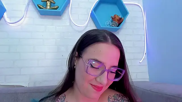 DEVA BLUE  online show from 01-30-25, 04:48