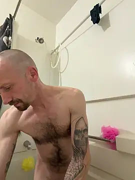 Prettyboy0309 online show from 05-04-26, 03:52