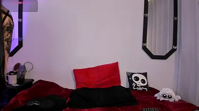 Amy Aloqua online show from 03-25-26, 03:29