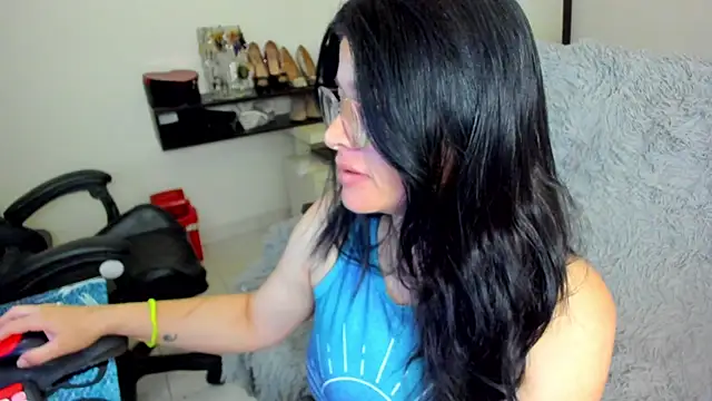 BellaFlaming online show from 03-20-26, 10:53