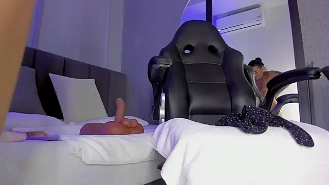 Snapshot of babepolly chatting on 11-14-25, 10:36 babepolly online show from 11-14-25, 10:36