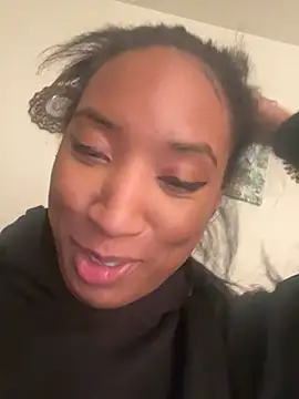 Iceblanca online show from 02-22-25, 10:09