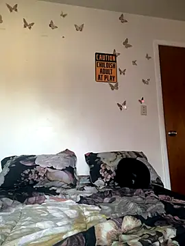 Iceblanca online show from 11-07-25, 02:39