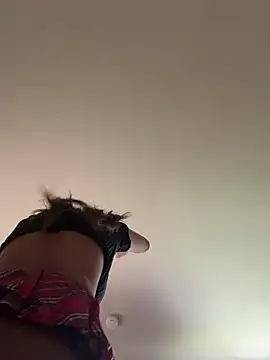 Iceblanca online show from 04-16-26, 04:08