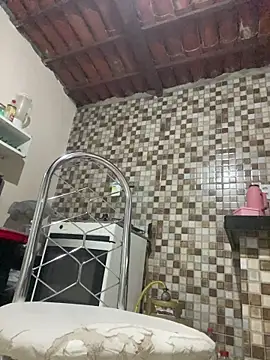 -Marivalda- online show from 11-22-25, 09:36