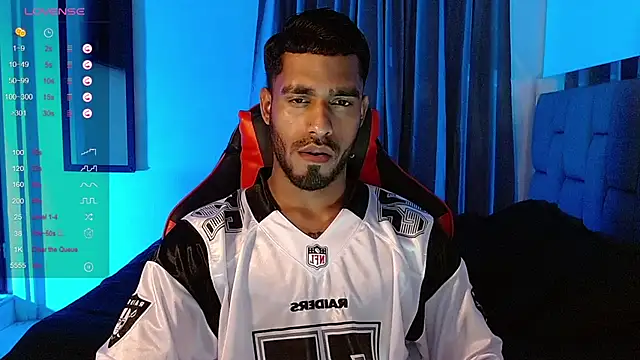 Snapshot of Christian_thor chatting on 12-28-24, 03:37 Christian thor online show from 12-28-24, 03:37