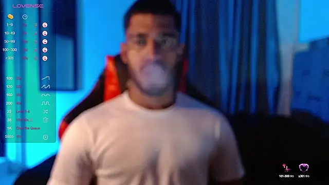 Snapshot of Christian_thor chatting on 01-20-25, 03:59 Christian thor online show from 01-20-25, 03:59