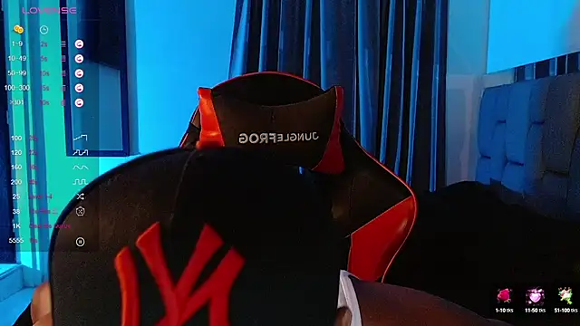 Snapshot of Christian_thor chatting on 01-27-25, 04:52 Christian thor online show from 01-27-25, 04:52