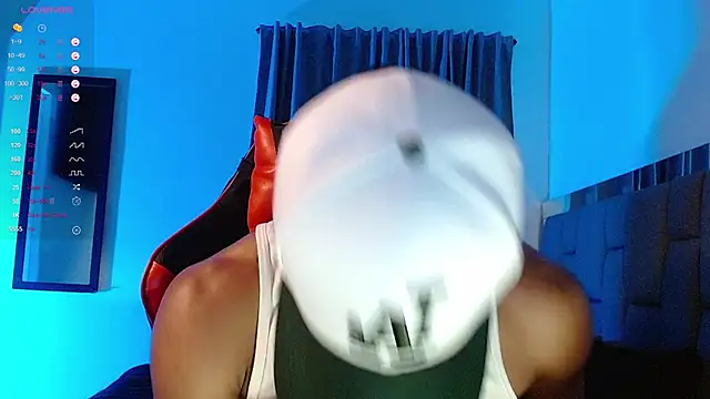 Snapshot of Christian_thor chatting on 02-18-25, 05:09 Christian thor online show from 02-18-25, 05:09