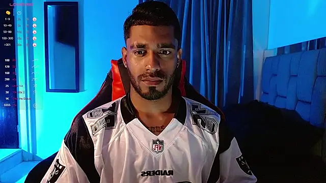 Snapshot of Christian_thor chatting on 02-19-25, 03:50 Christian thor online show from 02-19-25, 03:50