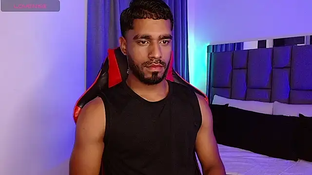 Snapshot of Christian_thor chatting on 03-16-25, 04:20 Christian thor online show from 03-16-25, 04:20