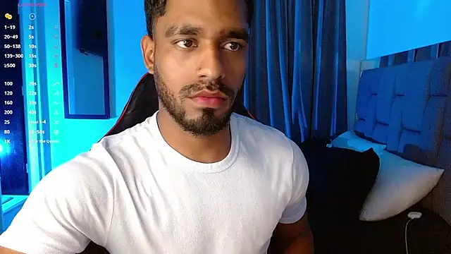 Snapshot of Christian_thor chatting on 03-17-25, 04:19 Christian thor online show from 03-17-25, 04:19