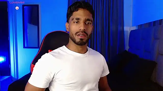 Snapshot of Christian_thor chatting on 09-09-25, 04:45 Christian thor online show from 09-09-25, 04:45