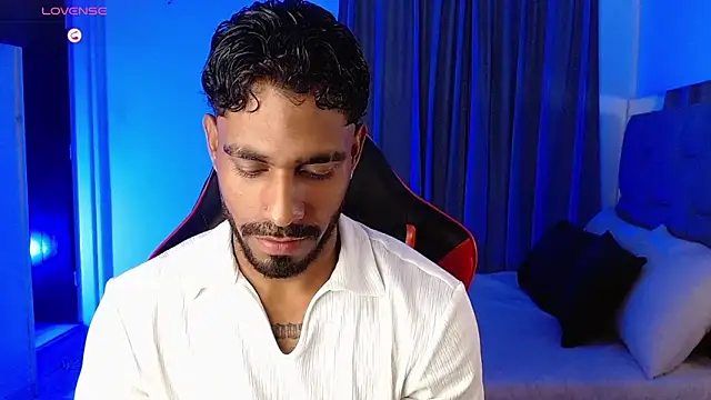 Snapshot of Christian_thor chatting on 10-04-25, 04:54 Christian thor online show from 10-04-25, 04:54