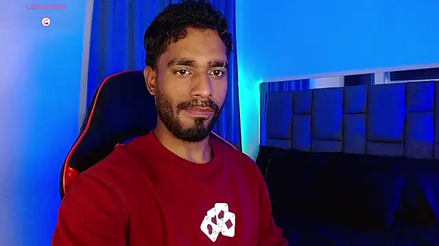 Snapshot of Christian_thor chatting on 10-23-25, 04:23 Christian thor online show from 10-23-25, 04:23