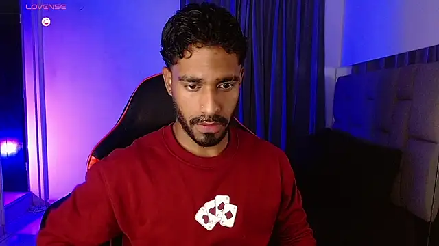 Snapshot of Christian_thor chatting on 10-28-25, 03:43 Christian thor online show from 10-28-25, 03:43