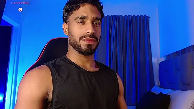 Snapshot of Christian_thor chatting on 11-17-25, 07:58 Christian thor online show from 11-17-25, 07:58