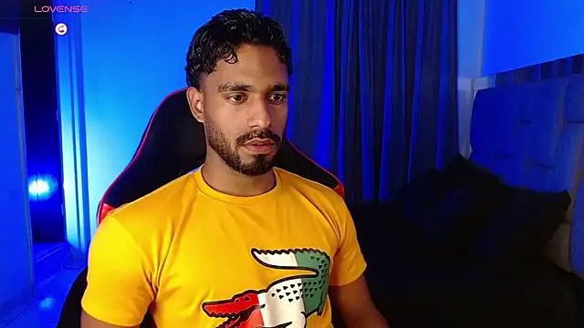 Snapshot of Christian_thor chatting on 12-03-25, 04:09 Christian thor online show from 12-03-25, 04:09