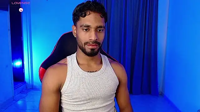 Snapshot of Christian_thor chatting on 01-15-26, 03:33 Christian thor online show from 01-15-26, 03:33