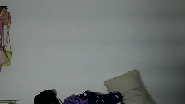 Snapshot of angelicatsx chatting on 11-06-25, 09:21 angelicatsx online show from 11-06-25, 09:21