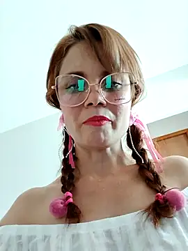 Meganlola online show from 09-15-25, 01:55