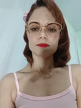 Snapshot of Meganlola chatting on 05-28-26, 04:32 Meganlola online show from 05-28-26, 04:32