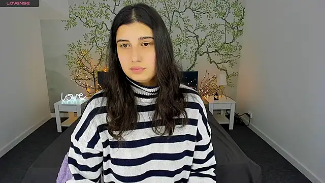 Snapshot of Linda_EX chatting on 01-25-25, 07:17 Linda EX online show from 01-25-25, 07:17