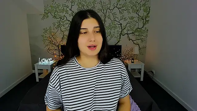 Snapshot of Linda_EX chatting on 01-27-25, 07:14 Linda EX online show from 01-27-25, 07:14