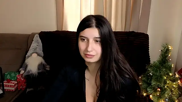 Snapshot of Linda_EX chatting on 12-22-25, 07:38 Linda EX online show from 12-22-25, 07:38