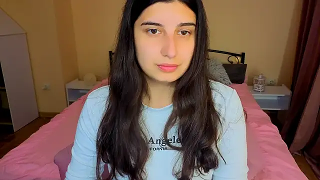 Linda EX online show from 06-02-26, 06:04