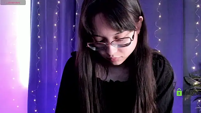 Snapshot of shantalc3rezo chatting on 01-31-25, 09:05 shantalc3rezo online show from 01-31-25, 09:05