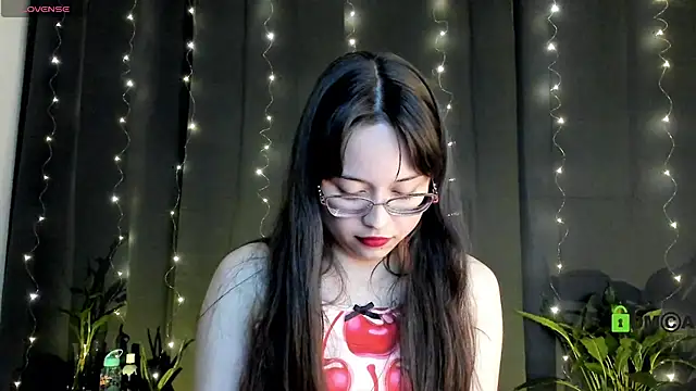 Snapshot of shantalc3rezo chatting on 02-12-25, 11:30 shantalc3rezo online show from 02-12-25, 11:30