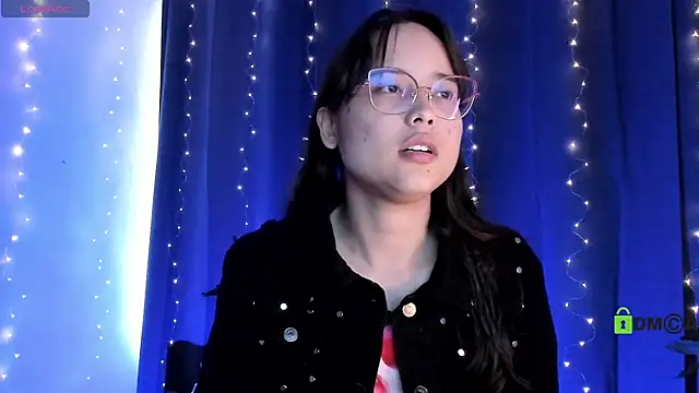 Snapshot of shantalc3rezo chatting on 03-05-25, 08:00 shantalc3rezo online show from 03-05-25, 08:00