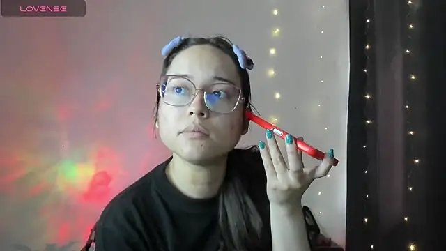 Snapshot of shantalc3rezo chatting on 09-24-25, 07:50 shantalc3rezo online show from 09-24-25, 07:50