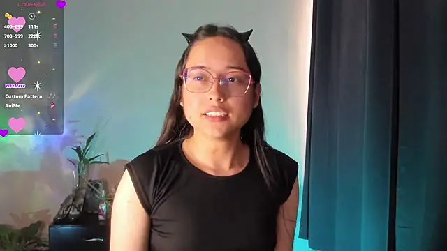 Snapshot of shantalc3rezo chatting on 10-07-25, 08:28 shantalc3rezo online show from 10-07-25, 08:28